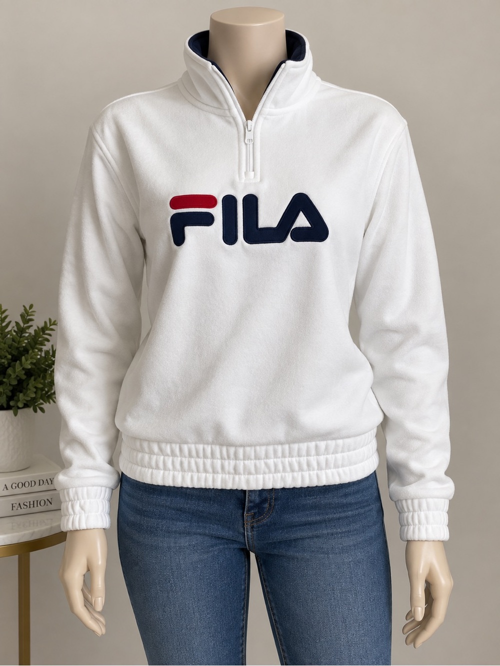 Women’s White Fleece 1/4 Zip Pullover Mock Neck Sweatshirt Size S NWT